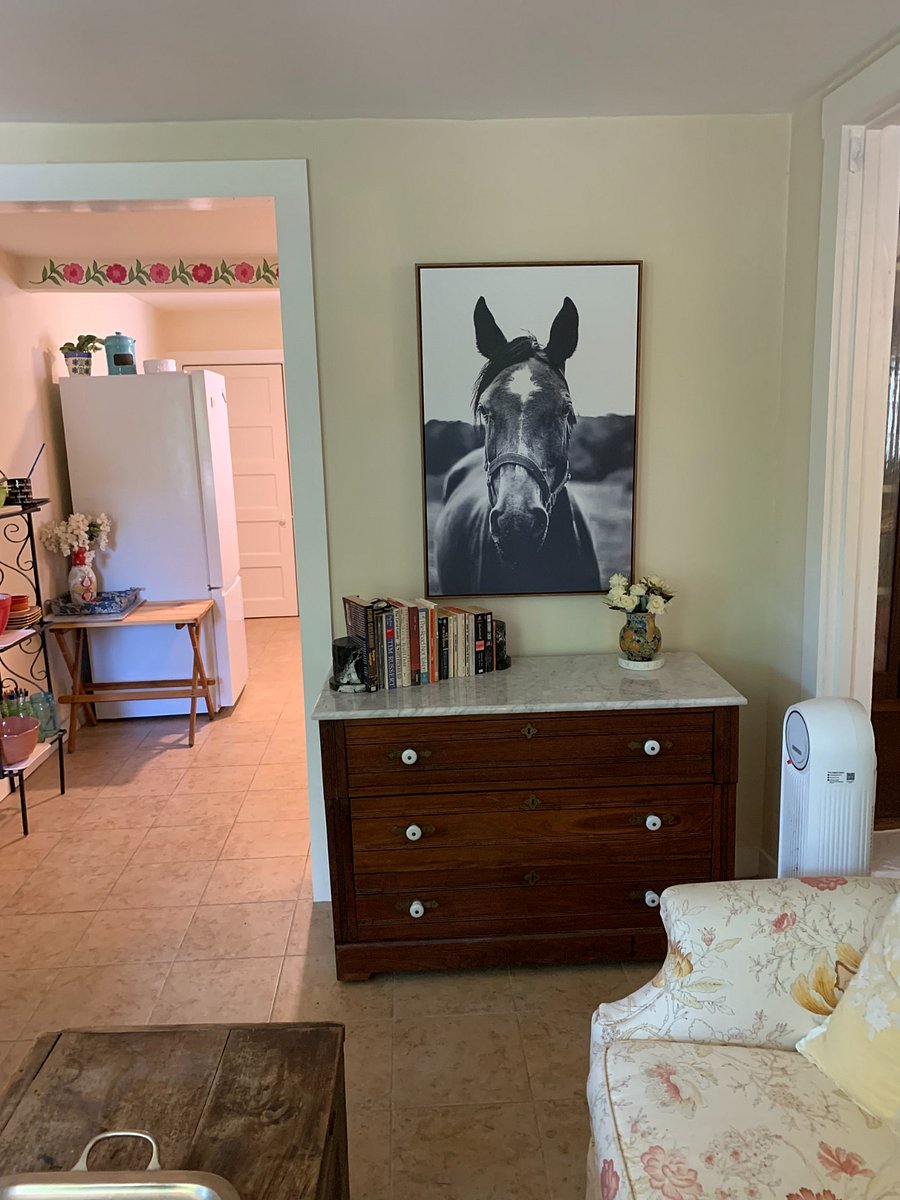 Furnished Finder property 718981_1 photo 3