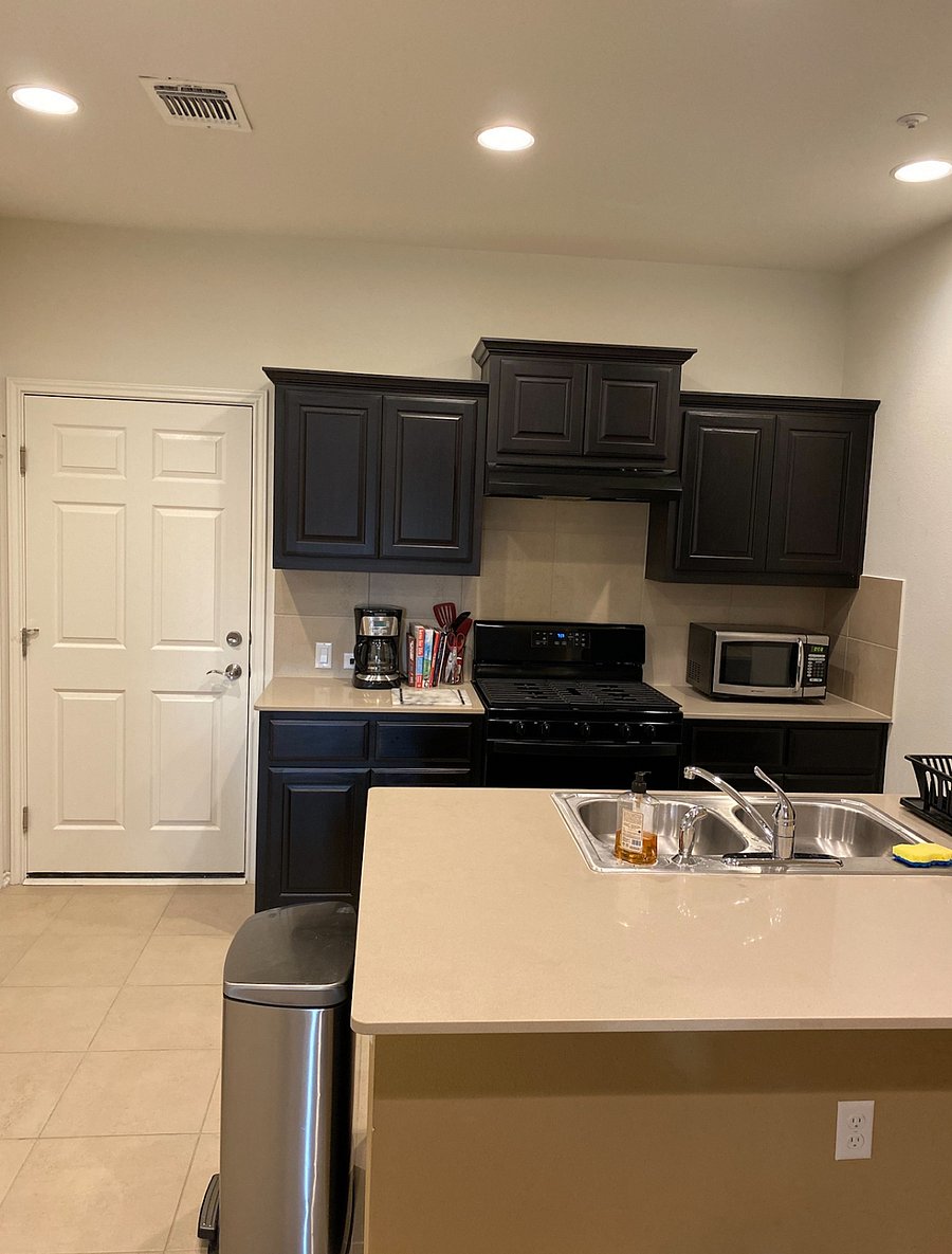 Furnished Finder property 719011_1 photo 3