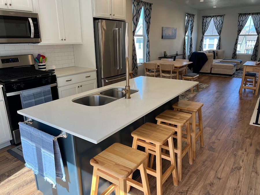 Furnished Finder property 719029_1 photo 3