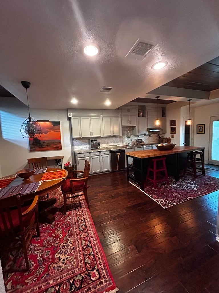 Furnished Finder property 719063_1 photo 5