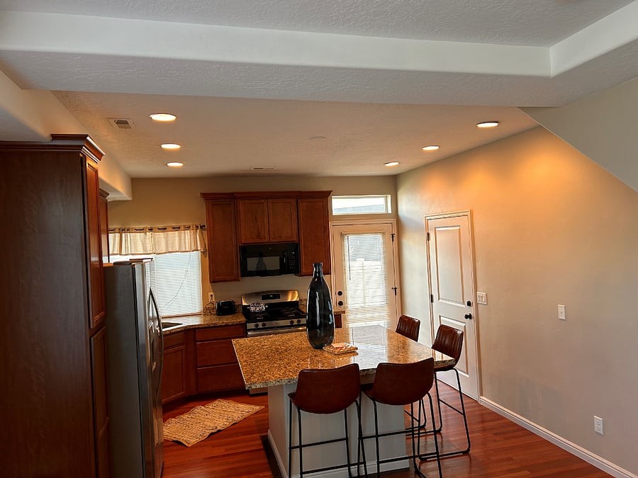 Furnished Finder property 719124_1 photo 3