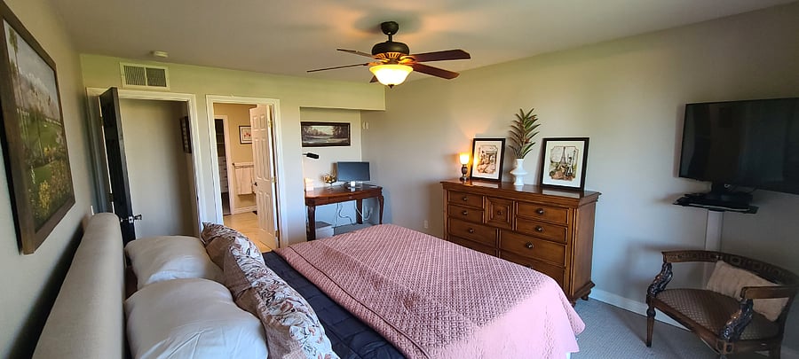 Main Bedroom
