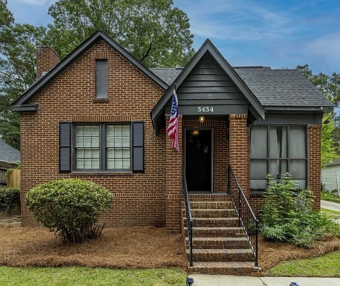 Cottage style with a screened porch