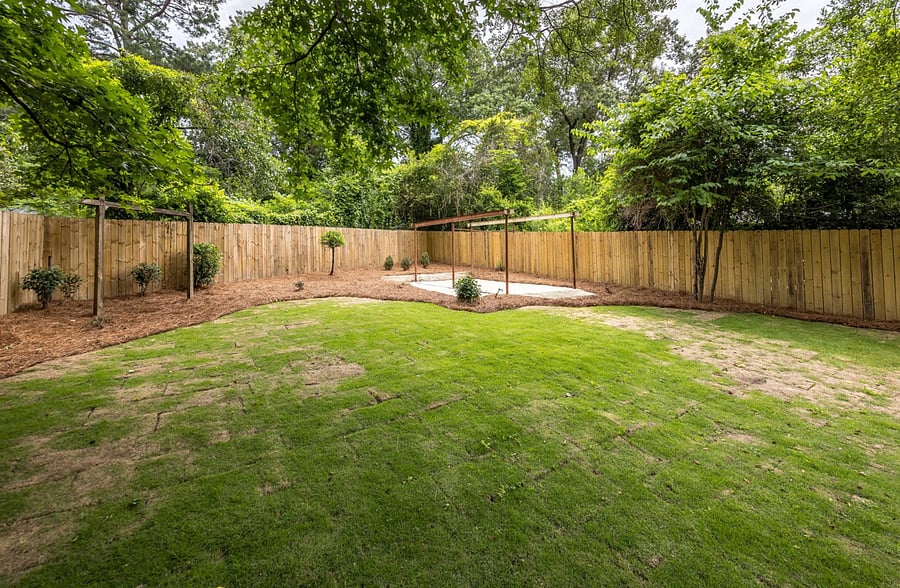 Private and fully fenced back yard