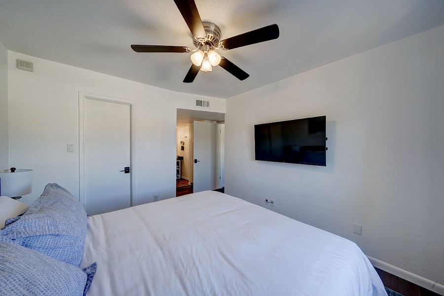 Master Bedroom with Large Walk in Closet