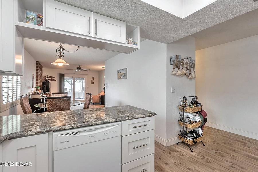 Furnished Finder property 719675_1 photo 4