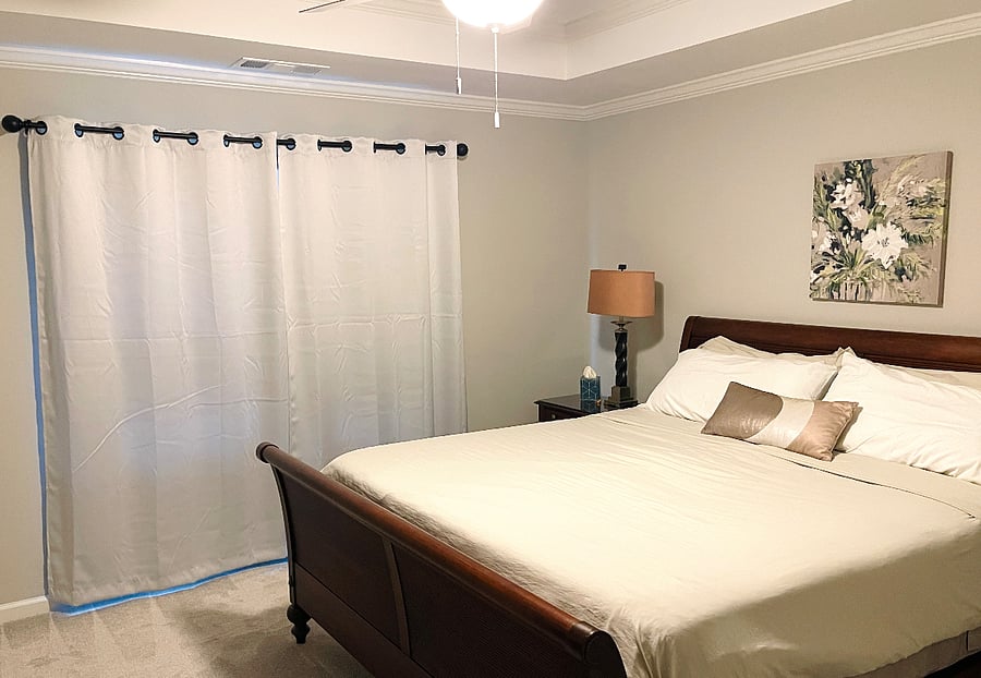 Blackout blinds