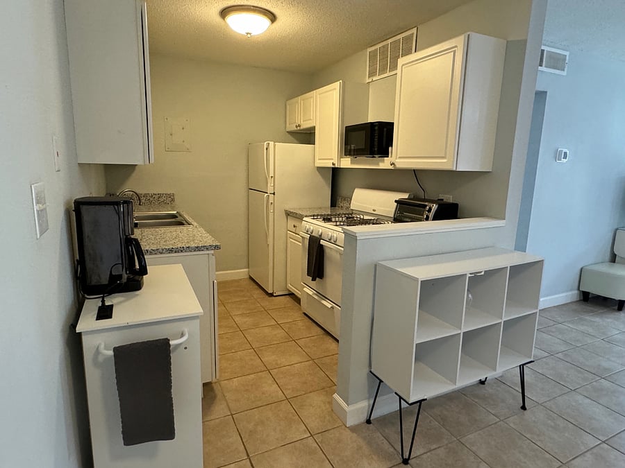 Furnished Finder property 719688_1 photo 9