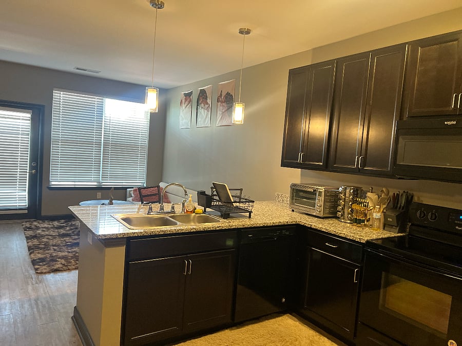 Furnished Finder property 719722_1 photo 1