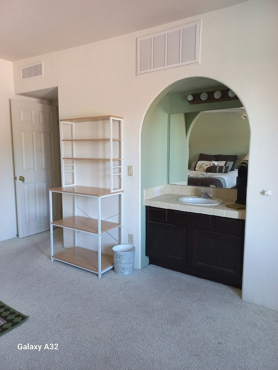 Furnished Finder property 719764_1 photo 17