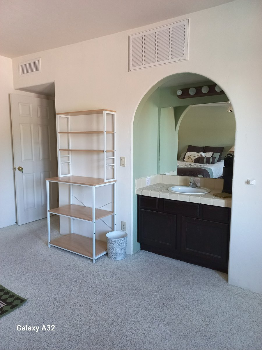 Furnished Finder property 719764_1 photo 18