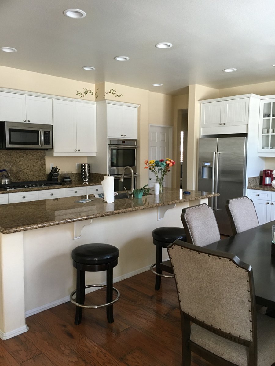 Furnished Finder property 719785_1 photo 3