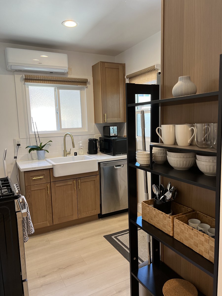 Studio Unit 697 (downstairs) - kitchen