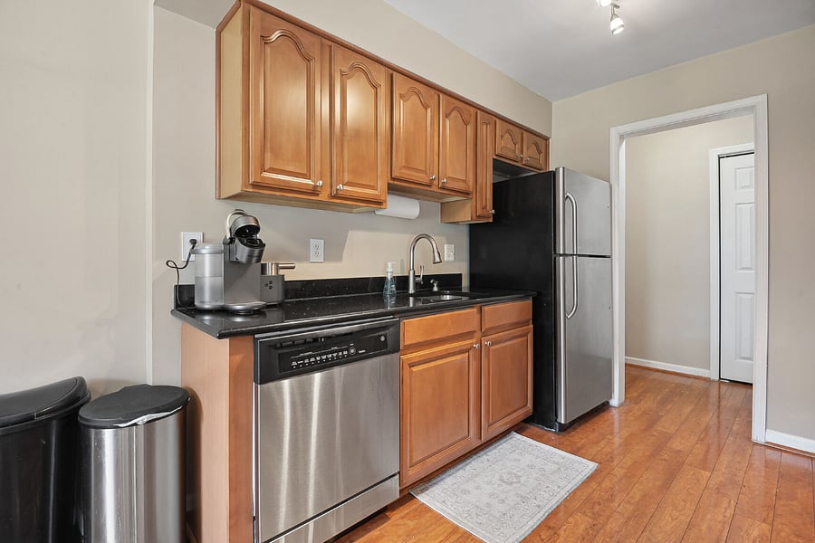 Furnished Finder property 720015_1 photo 8