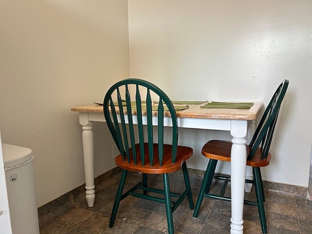 Dining nook