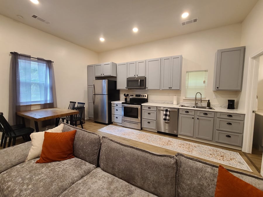 Furnished Finder property 720077_1 photo 9