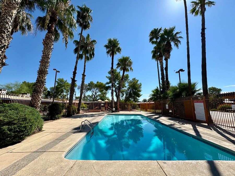 Furnished Finder property 720095_1 photo 23