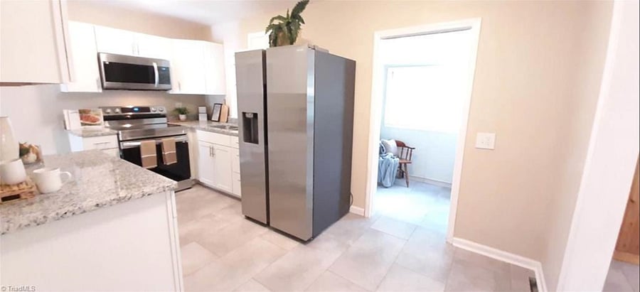 Furnished Finder property 720104_1 photo 11