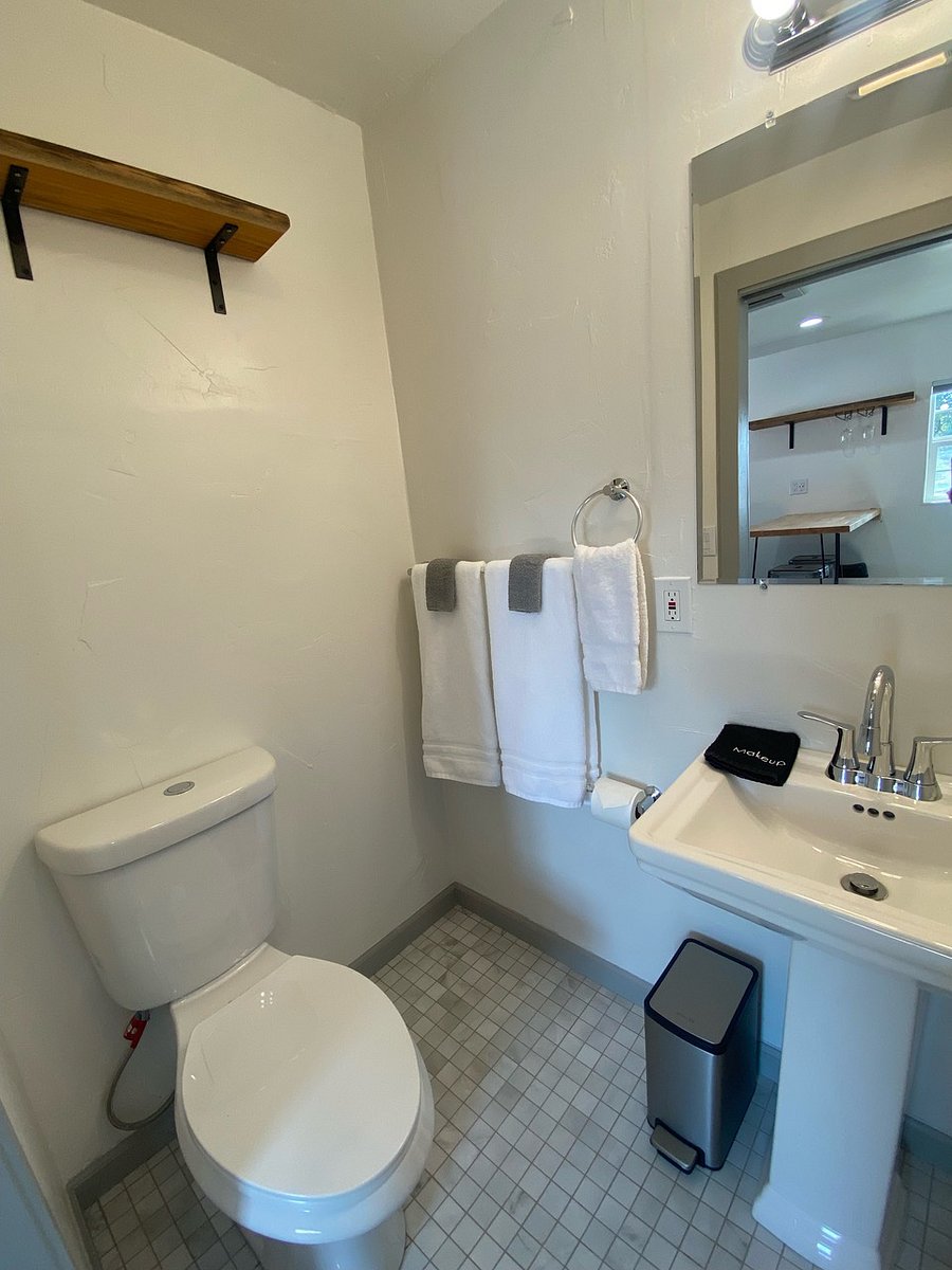 Furnished Finder property 720112_2 photo 4