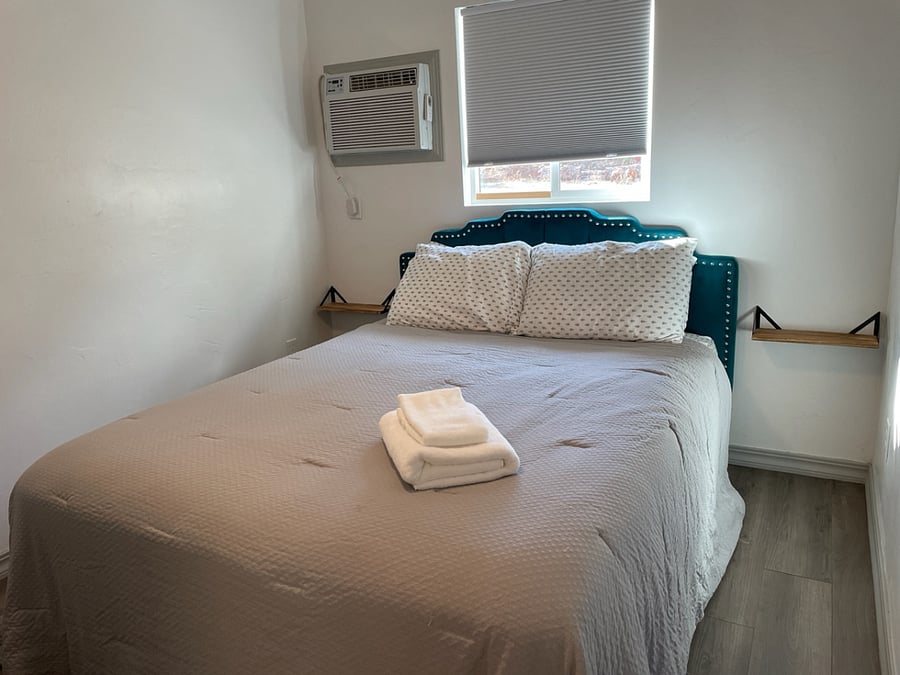 Furnished Finder property 720112_4 photo 3