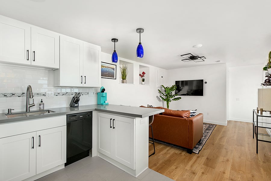 Furnished Finder property 720121_1 photo 7