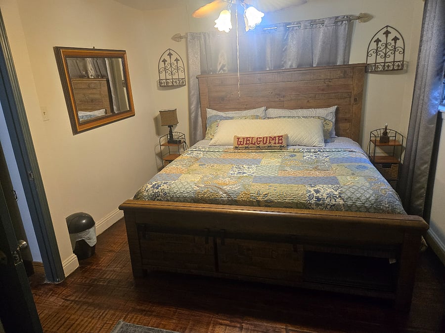 Furnished Finder property 720151_1 photo 2