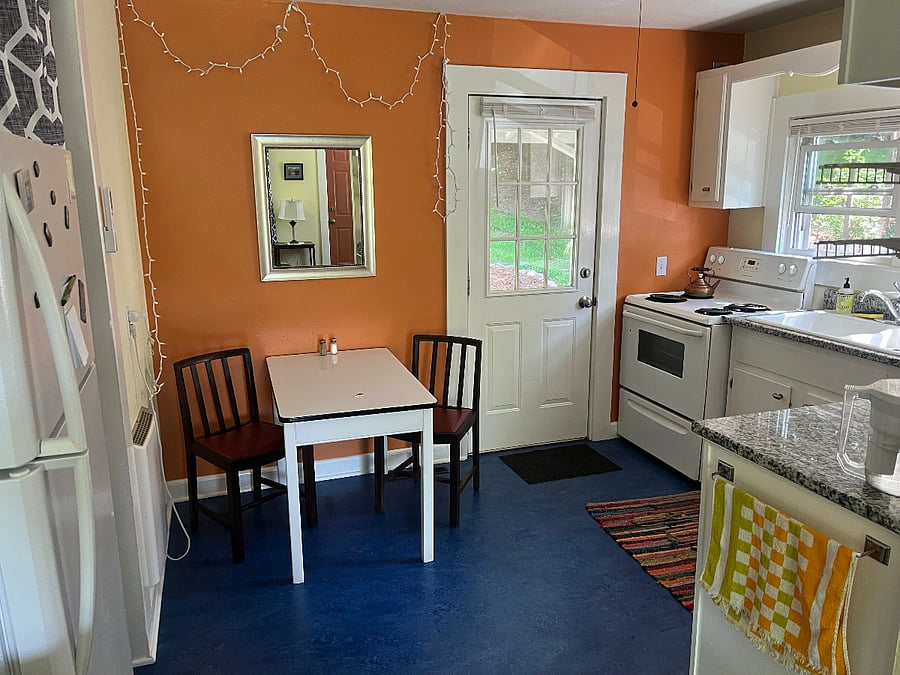 Kitchen dining table