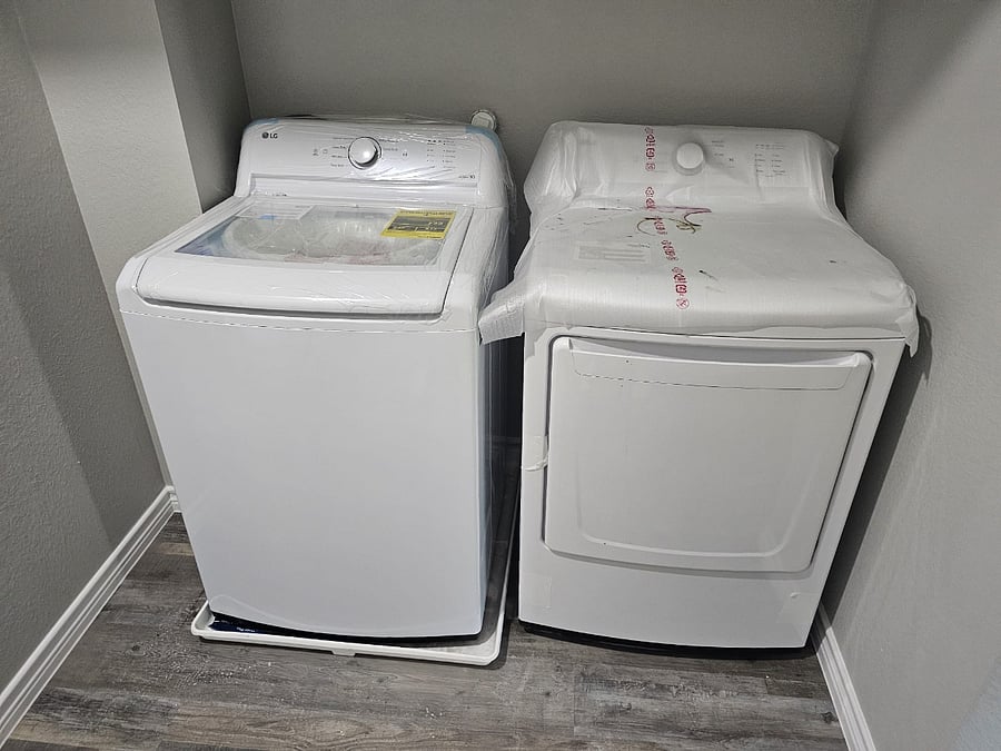 Furnished Finder property 720183_1 photo 3