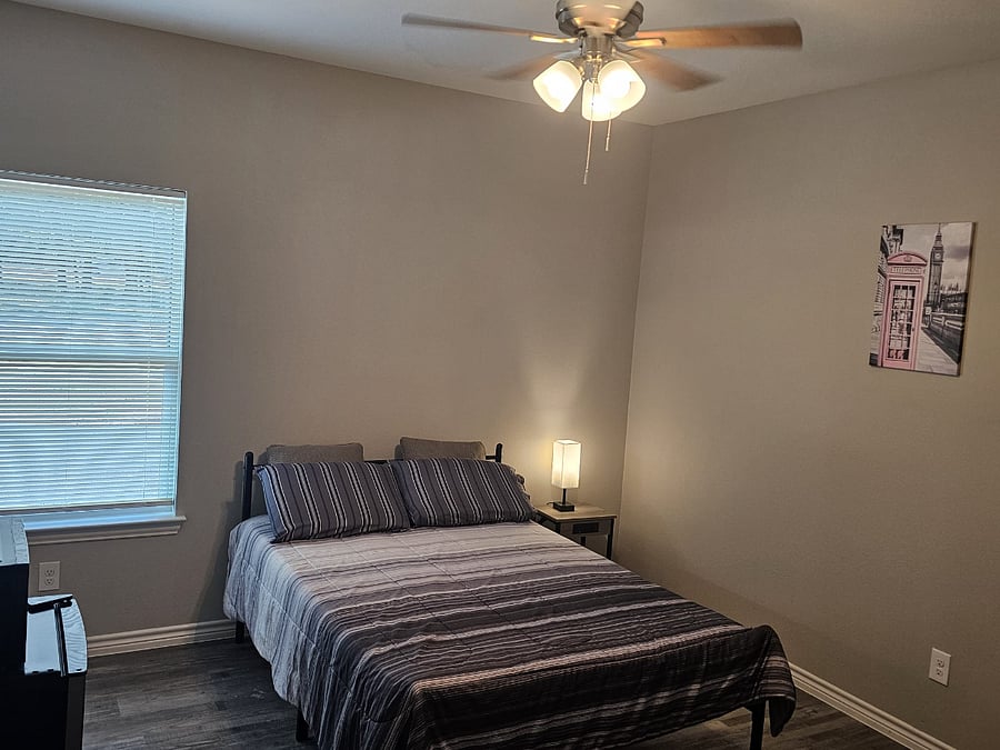 Furnished Finder property 720183_1 photo 7