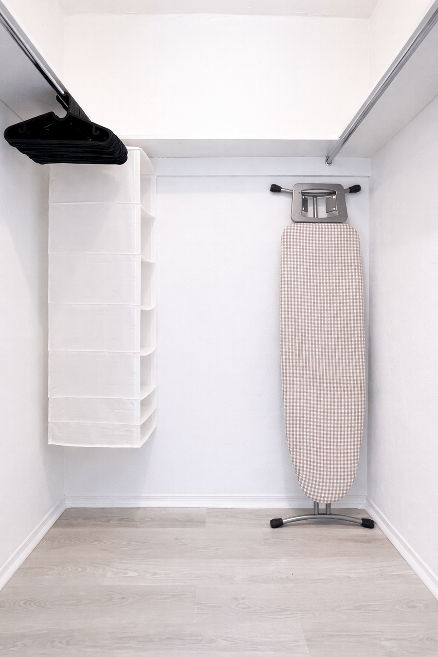 Closet 2.