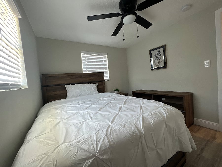 Furnished Finder property 720219_1 photo 12