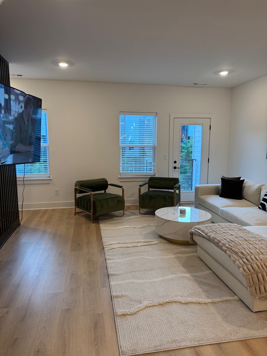 Furnished Finder property 720271_1 photo 6