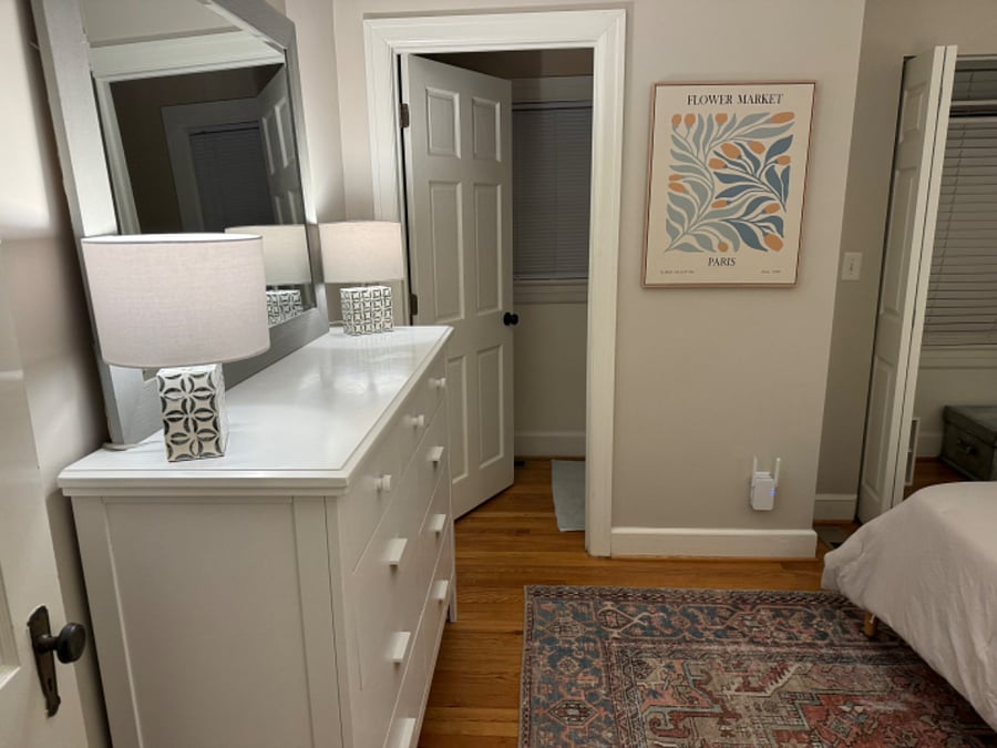 Primary Bedroom w/ 1/2 bath