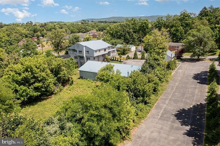 Furnished Finder property 720283_2 photo 6