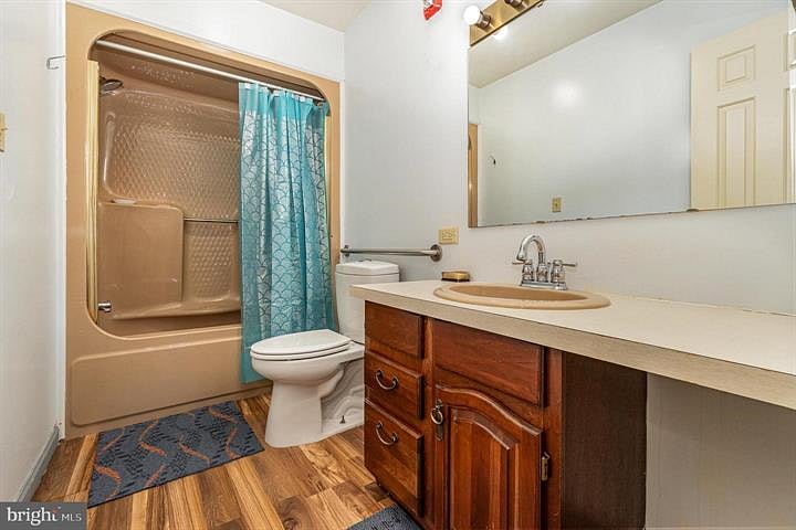 Furnished Finder property 720283_2 photo 46