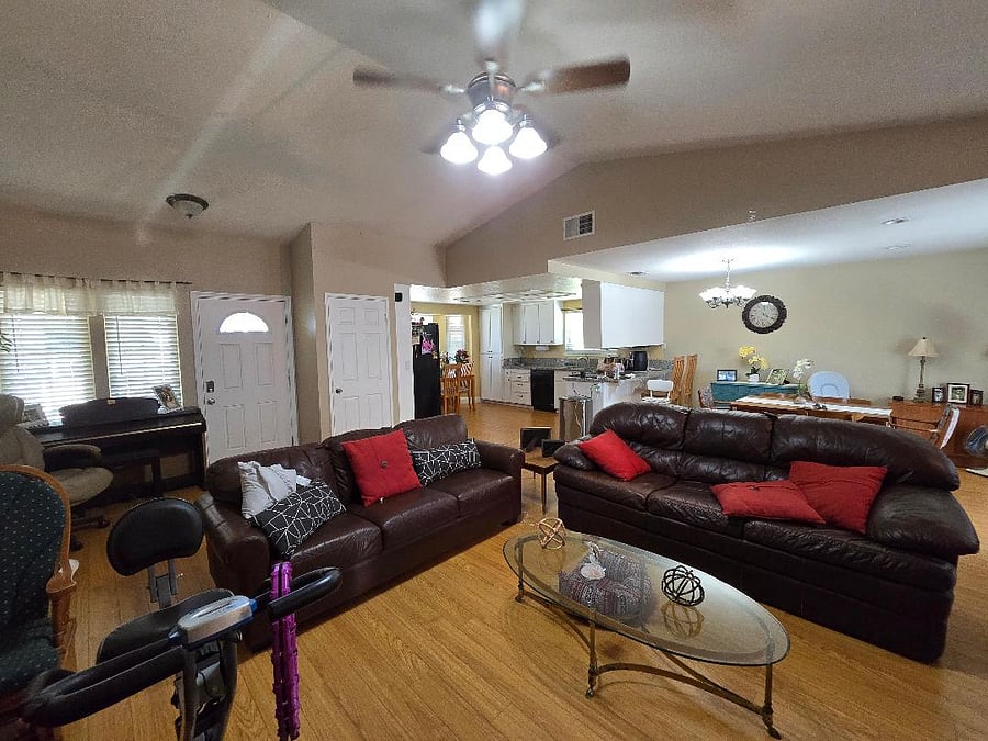 Furnished Finder property 720286_1 photo 12