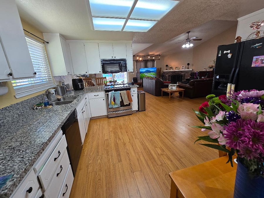Furnished Finder property 720286_1 photo 16