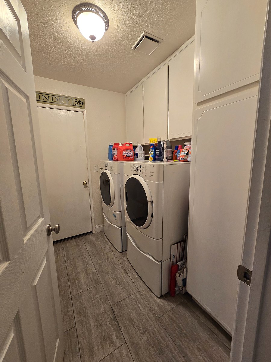 Furnished Finder property 720286_1 photo 17