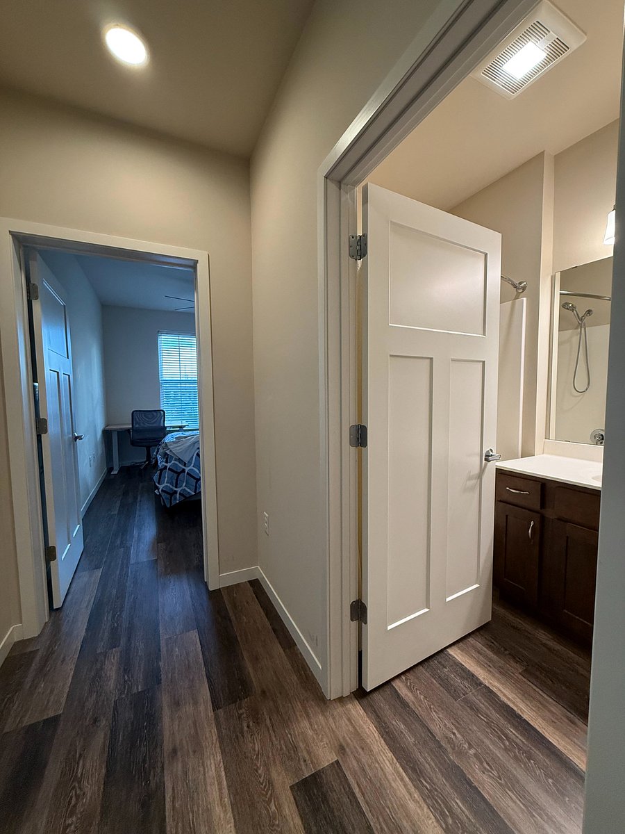 Furnished Finder property 720336_1 photo 12