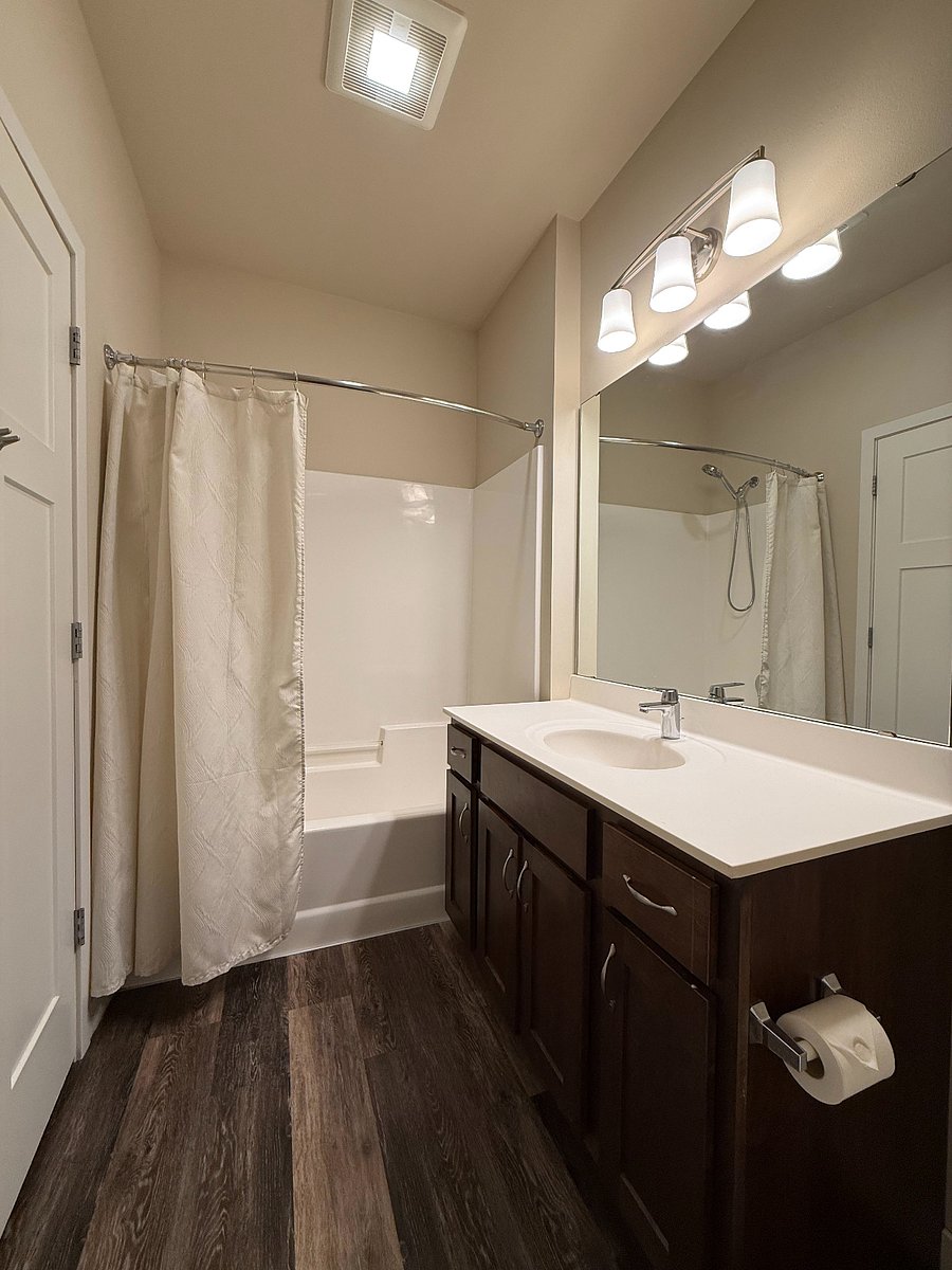 Furnished Finder property 720336_1 photo 13