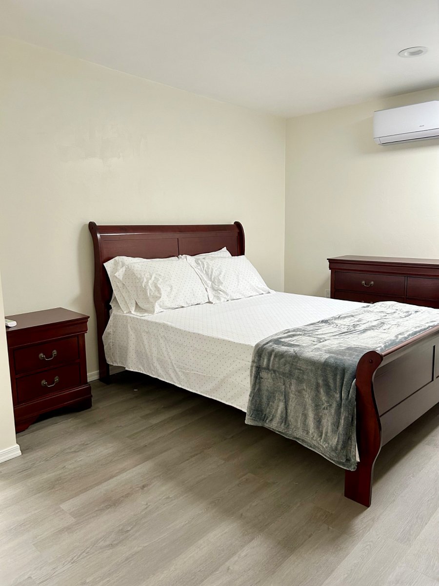Furnished Finder property 720361_1 photo 7