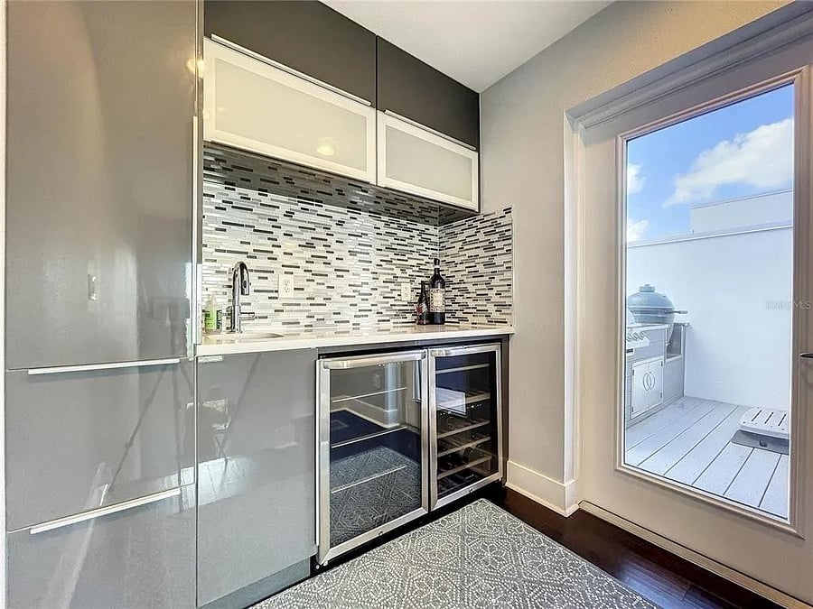 Furnished Finder property 720376_1 photo 23