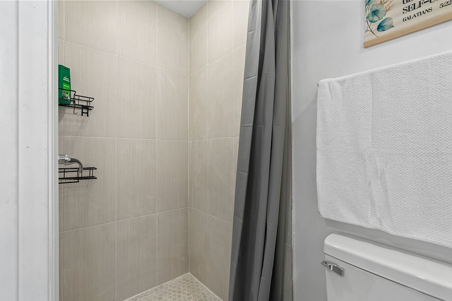 Furnished Finder property 720382_1 photo 7