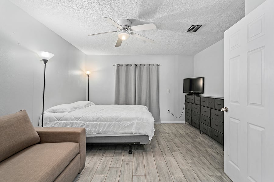 Ensuite Bedroom