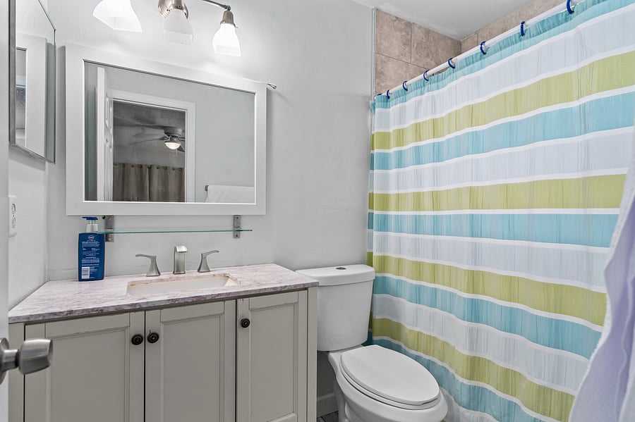 Ensuite Bedroom - Bathroom