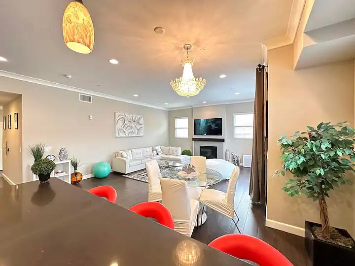 Furnished Finder property 720389_1 photo 4
