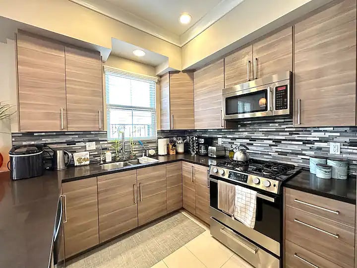 Furnished Finder property 720389_1 photo 8