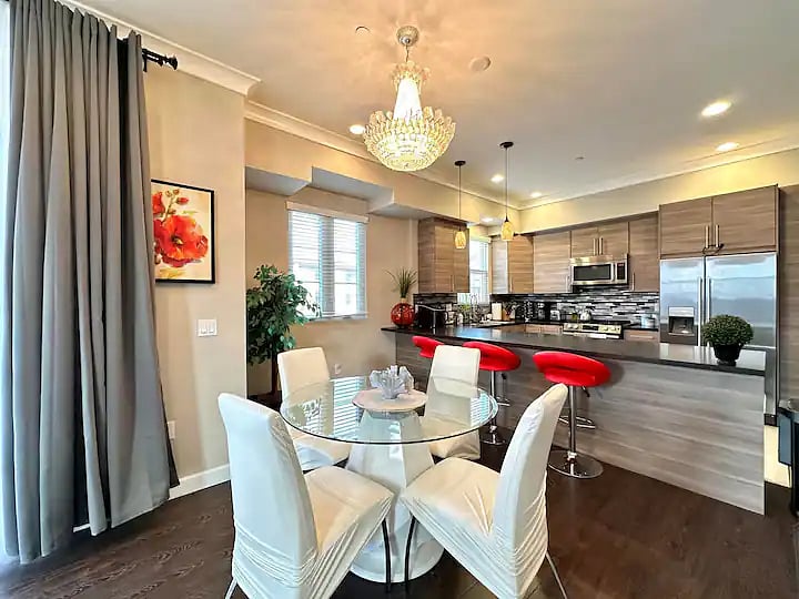 Furnished Finder property 720389_1 photo 10