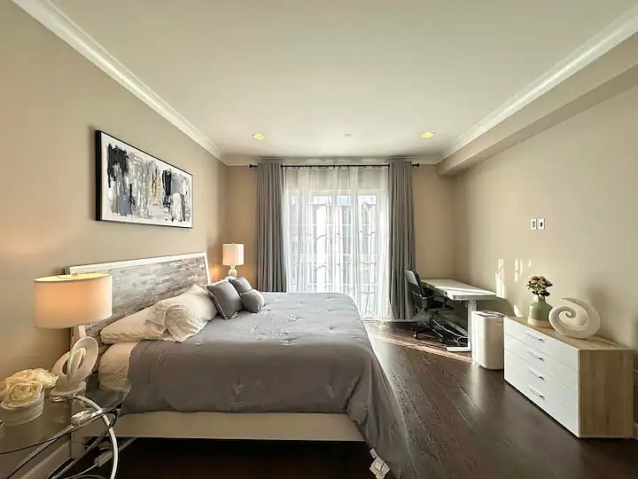 Furnished Finder property 720389_1 photo 12