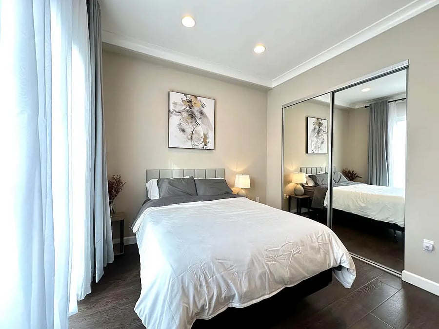 Furnished Finder property 720389_1 photo 15